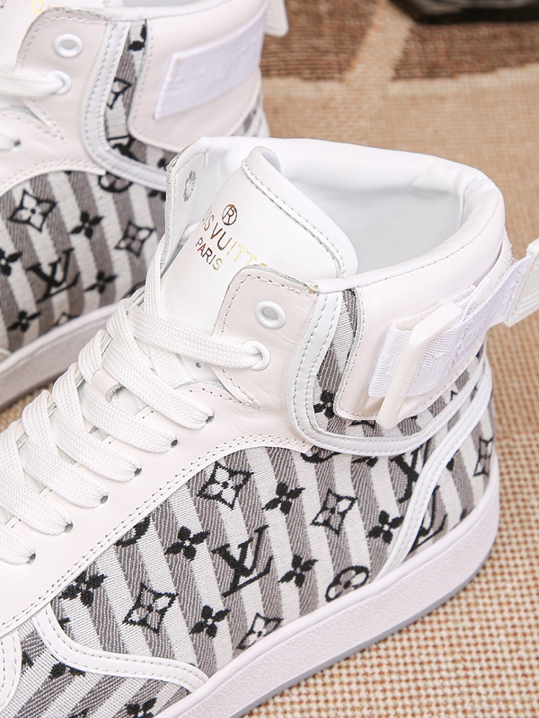 ルイヴィトン靴全体デザイン